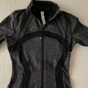 Lululemon Zip-up, size 2